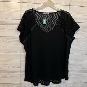 Size 3  Maurices top  (nwt)
